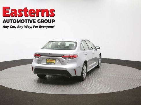 Used 2023 Toyota Corolla LE FWD image 35