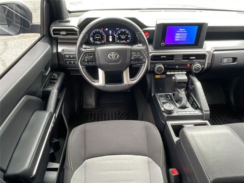 Used 2025 Toyota 4Runner TRD Off-Road image 19