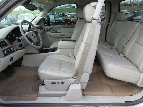 Used 2008 Chevrolet Silverado 2500 LTZ w/ Safety Package image 17