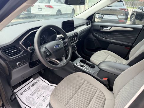 Used 2021 Ford Escape SE FWD image 10