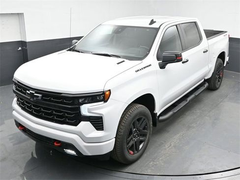 Used 2025 Chevrolet Silverado 1500 RST w/ Redline Edition image 30