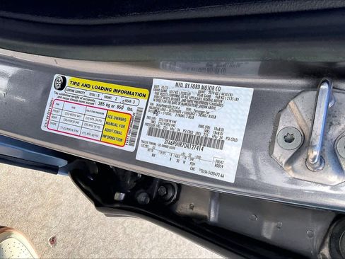 Used 2013 Ford Fusion SE image 32