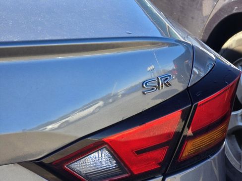 Used 2019 Nissan Altima 2.5 SR image 10