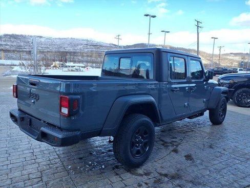 New 2026 Jeep Gladiator Sport AWD/4WD image 6