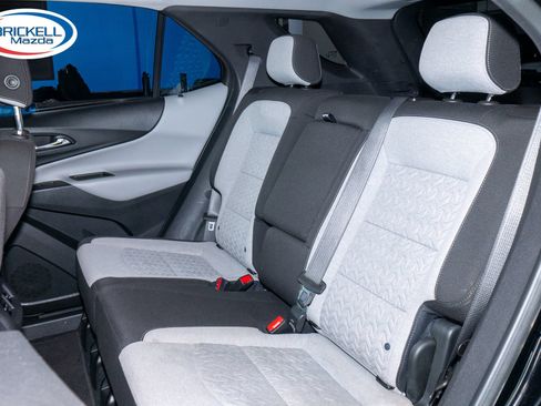 Used 2023 Chevrolet Equinox LS FWD image 19