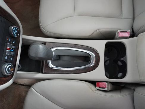 Used 2015 Chevrolet Impala LTZ FWD image 29