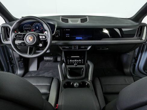 New 2026 Porsche Cayenne AWD/4WD image 19