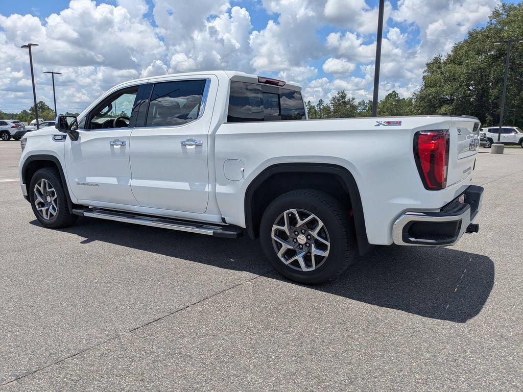 Used 2023 GMC Sierra 1500 SLT w/ SLT Premium Package AWD/4WD image 6