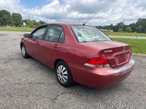 Used 2005 Mitsubishi Lancer ES FWD image 7
