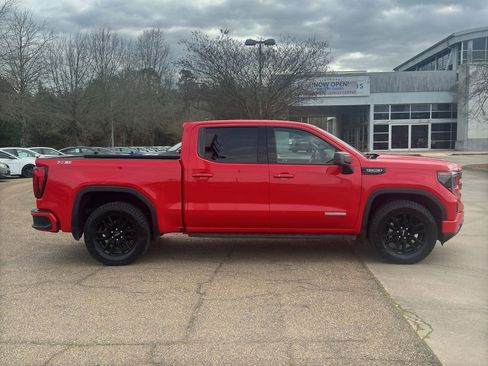 Used 2023 GMC Sierra 1500 Elevation image 4