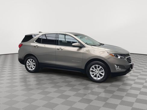 Used 2018 Chevrolet Equinox LT FWD image 38