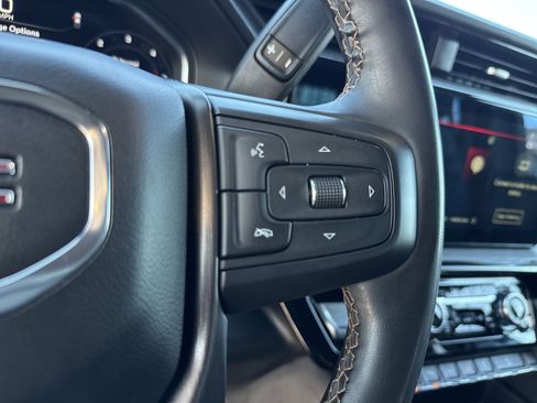 Used 2025 GMC Sierra 2500 AT4 w/ AT4 Premium Plus Package AWD/4WD image 20