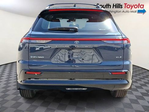 New 2026 Toyota Crown Signia AWD/4WD image 5