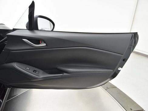 New 2026 MAZDA MX-5 Miata Sport w/ Weather Package RWD image 38
