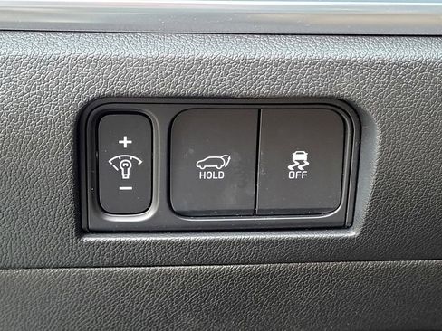 Used 2024 Kia Sorento SX Prestige w/ Olive Brown Leather Package image 11