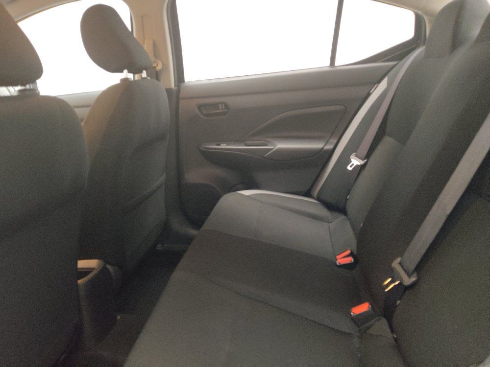 Used 2025 Nissan Versa S FWD image 18