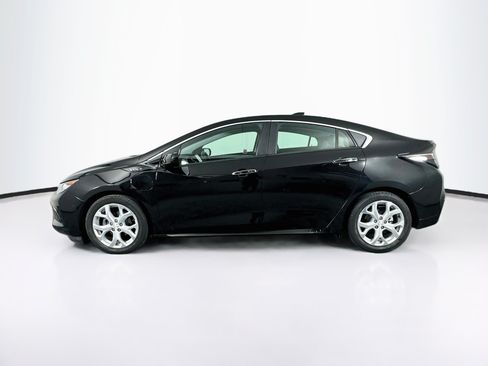 Used 2018 Chevrolet Volt Premier w/ Driver Confidence Package FWD image 4