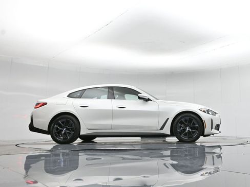 Used 2025 BMW i4 eDrive40 image 52