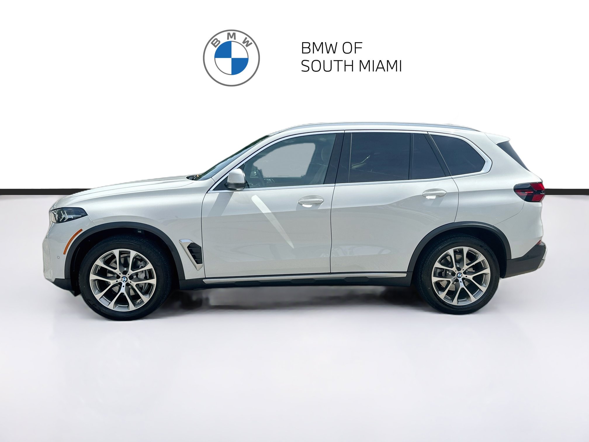 Certified 2024 BMW X5 sDrive40i RWD image 4
