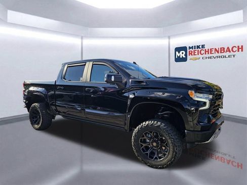 Used 2023 Chevrolet Silverado 1500 RST w/ All Star Edition Plus AWD/4WD image 2