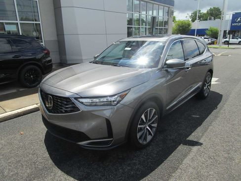 Certified 2026 Acura MDX w/ Technology Package AWD/4WD image 3