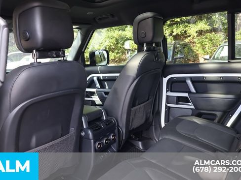 Used 2023 Land Rover Defender 110 X-Dynamic SE AWD/4WD image 20