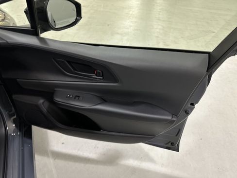 Used 2026 Toyota Prius LE image 38