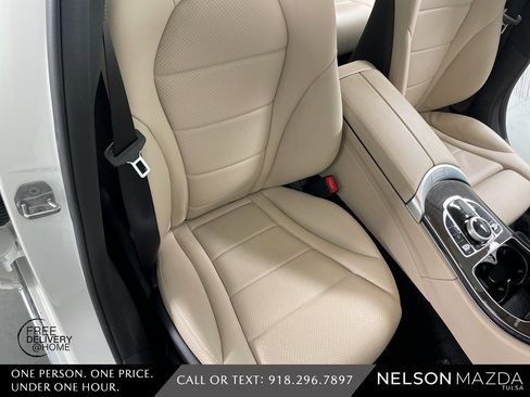 Used 2020 Mercedes-Benz C 300 4MATIC Sedan image 49