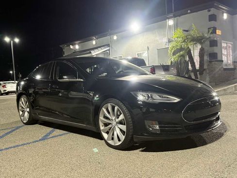 Used 2013 Tesla Model S image 18