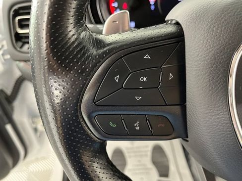 Used 2024 Dodge Durango GT RWD image 23