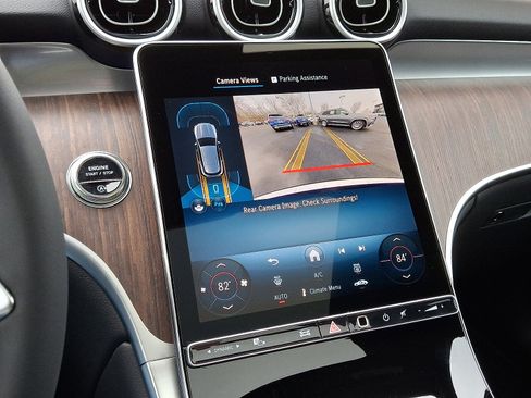 New 2026 Mercedes-Benz GLC 300 4MATIC image 14