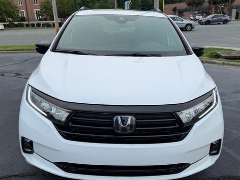 Used 2024 Honda Odyssey Sport image 7