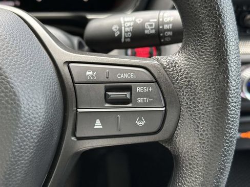 Used 2025 Honda HR-V LX image 20