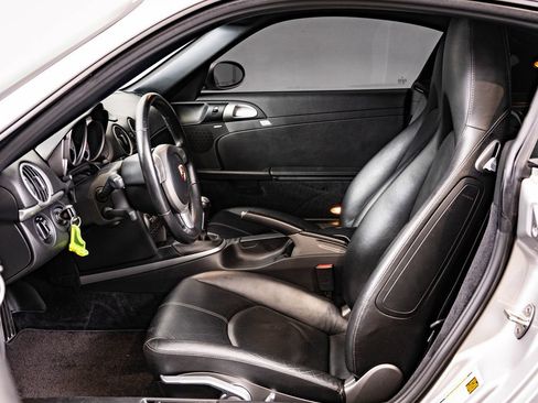 Used 2006 Porsche Cayman S RWD image 5