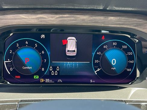 New 2025 Volkswagen Atlas SEL Premium R-Line image 24