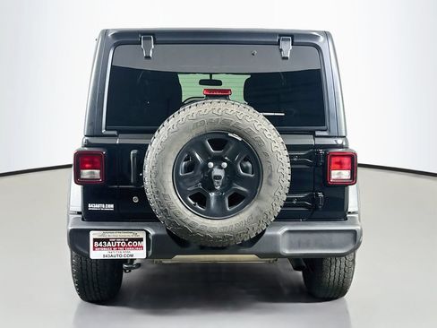 Used 2020 Jeep Wrangler Unlimited Sport AWD/4WD image 6