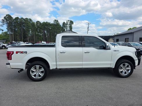 Used 2019 Ford F150 Platinum w/ Equipment Group 701A Luxury AWD/4WD image 4