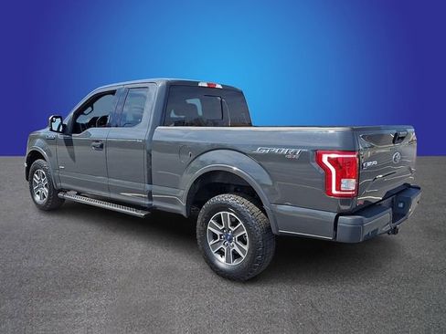 Used 2017 Ford F150 XLT w/ Equipment Group 302A Luxury image 6