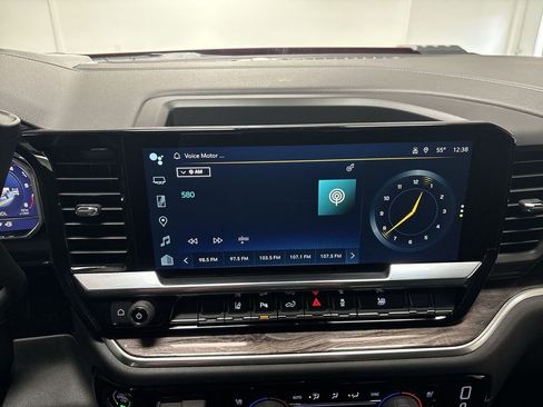 Used 2024 Chevrolet Silverado 2500 LTZ w/ LTZ Plus Package image 40