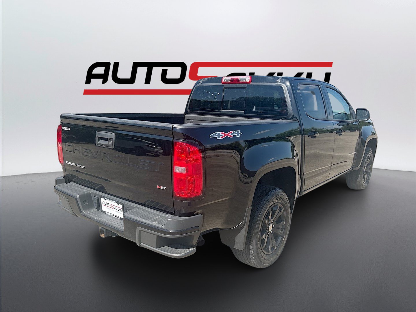 Used 2022 Chevrolet Colorado LT w/ LT Convenience Package AWD/4WD image 7