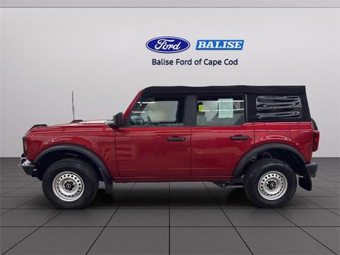 Used 2021 Ford Bronco 4-Door image 3