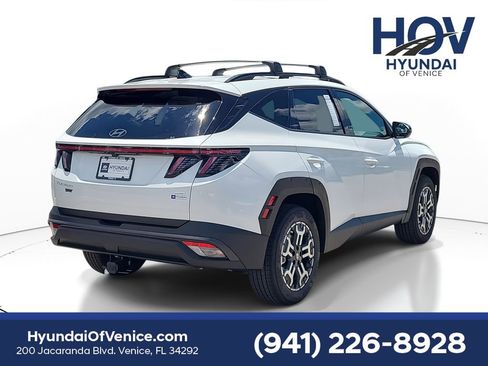 New 2025 Hyundai Tucson XRT image 2