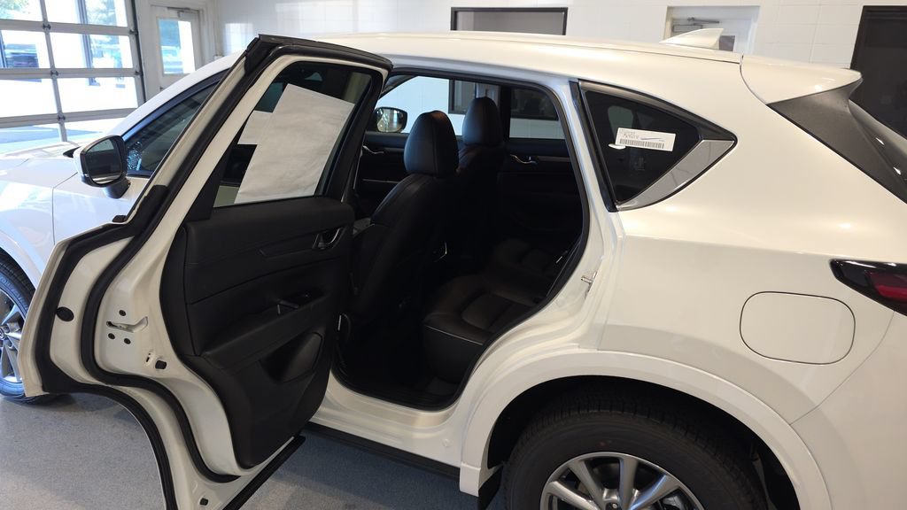 Used 2025 MAZDA CX-5 AWD 2.5 S w/ Select Package image 11