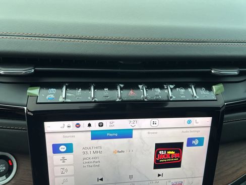 Used 2022 Jeep Grand Cherokee Summit w/ Advanced Protech Group IV image 31