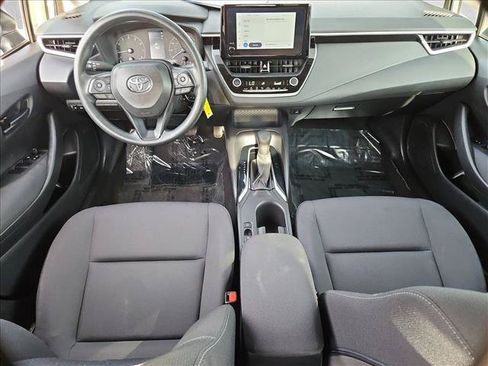 Used 2024 Toyota Corolla LE FWD image 22