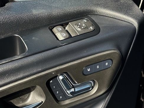 Used 2024 Mercedes-Benz Sprinter 3500 image 17