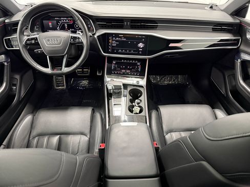 Used 2021 Audi RS 7 Sportback w/ Carbon Optic Package image 24