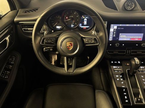 Used 2024 Porsche Macan GTS image 13