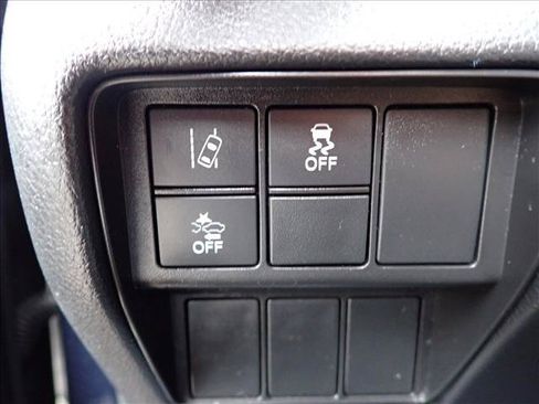 Used 2018 Honda CR-V EX image 16
