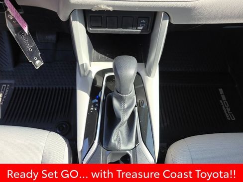 Certified 2025 Toyota Corolla Cross L FWD image 29